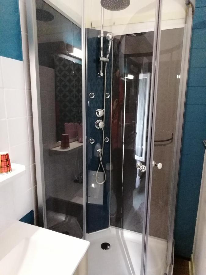 Hotel Sainte Therese Лурд Экстерьер фото