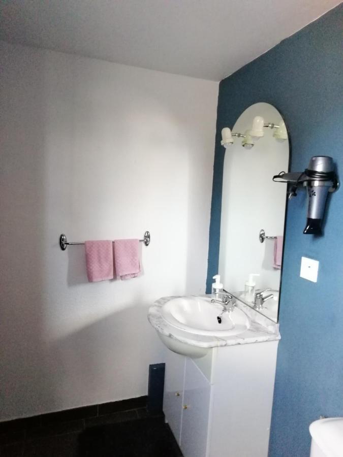 Hotel Sainte Therese Лурд Экстерьер фото